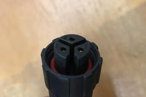 Bixpy Charger - Outboard Battery - 3 pin Connector - Image 2