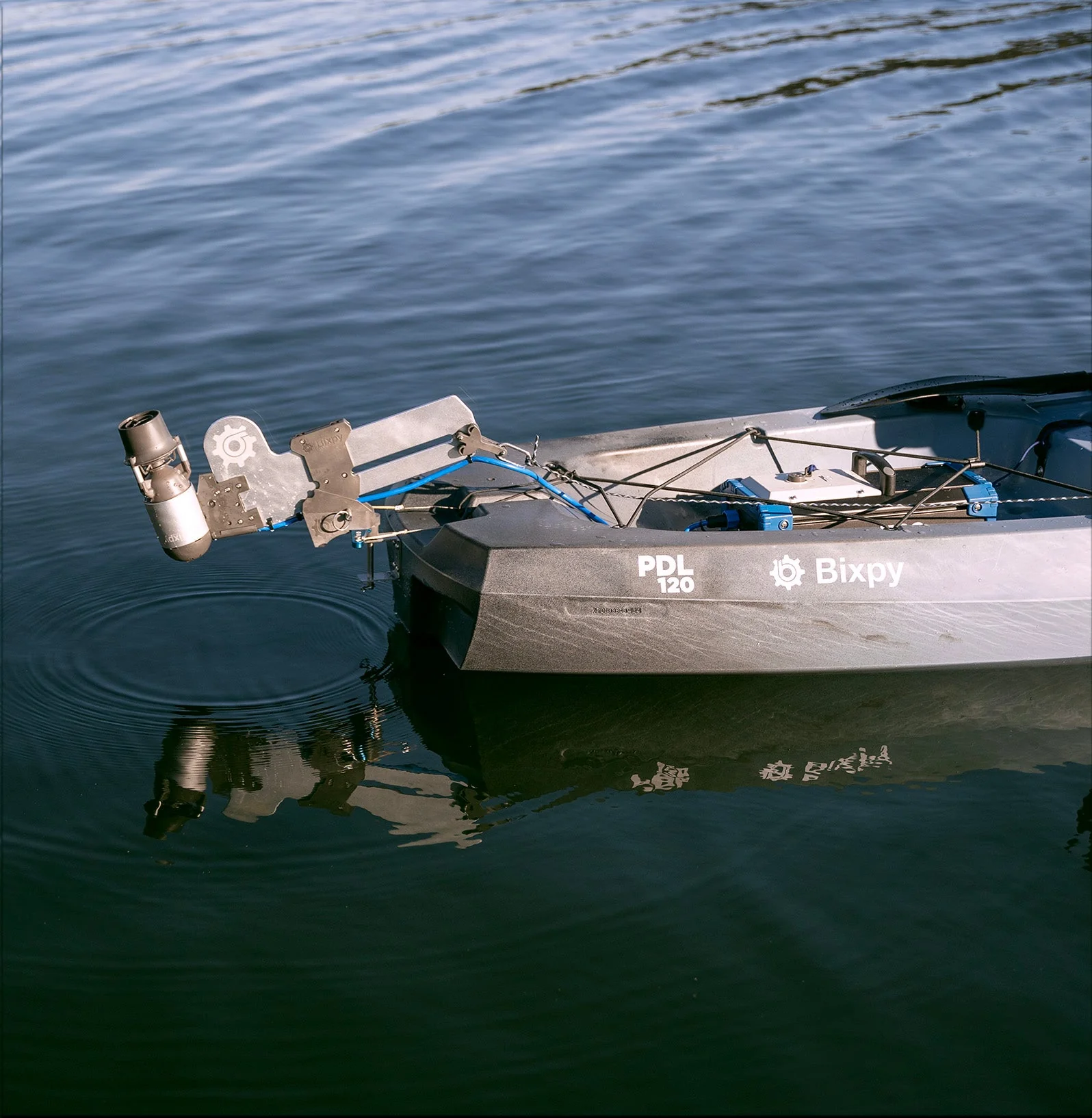 Bixpy Universal Versa Rudder™ With Steering - Image 2